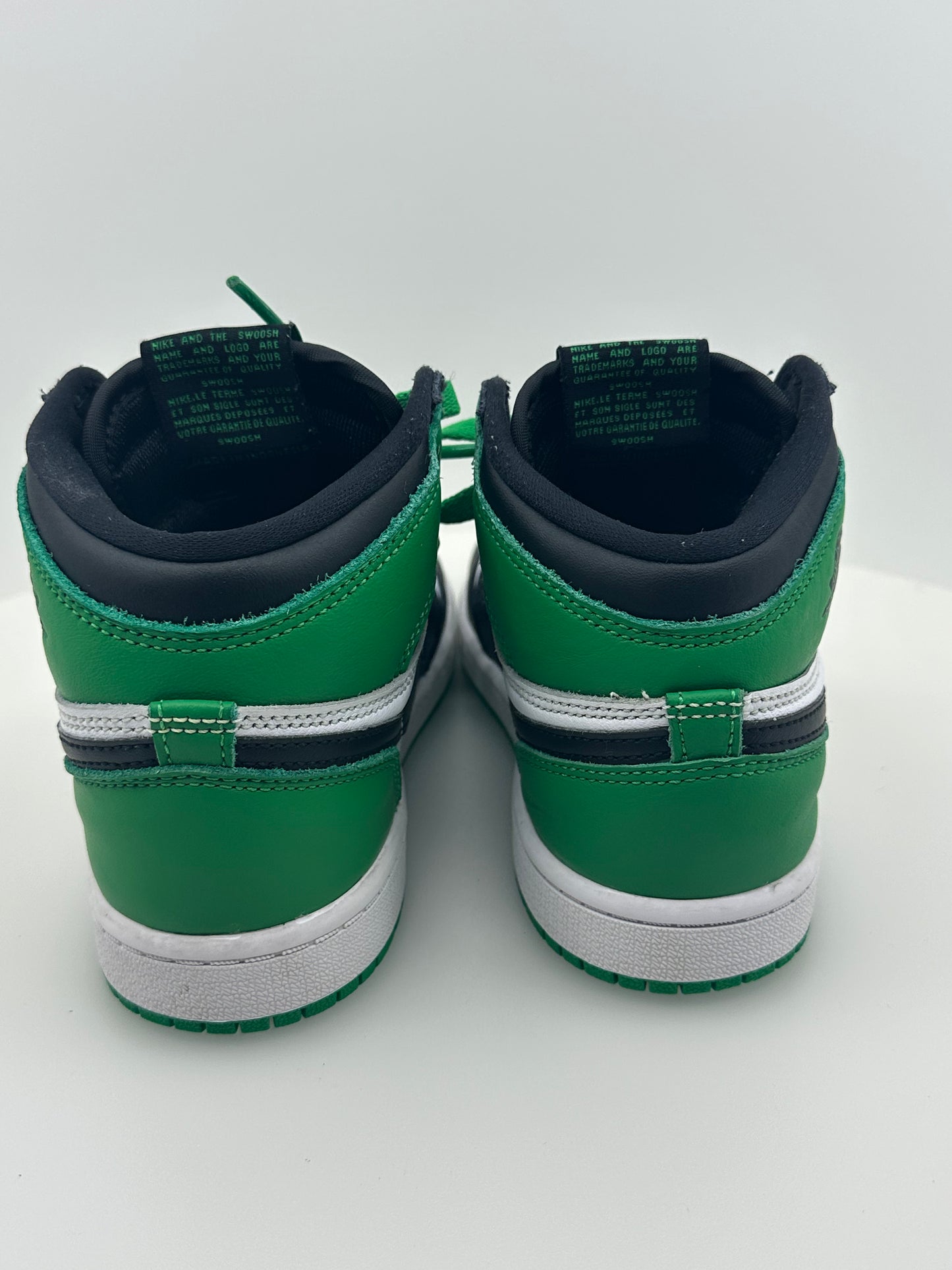Jordan 1 Retro High OG Lucky Green Size: 2Y Preschool (Children aged 1 year-3years)