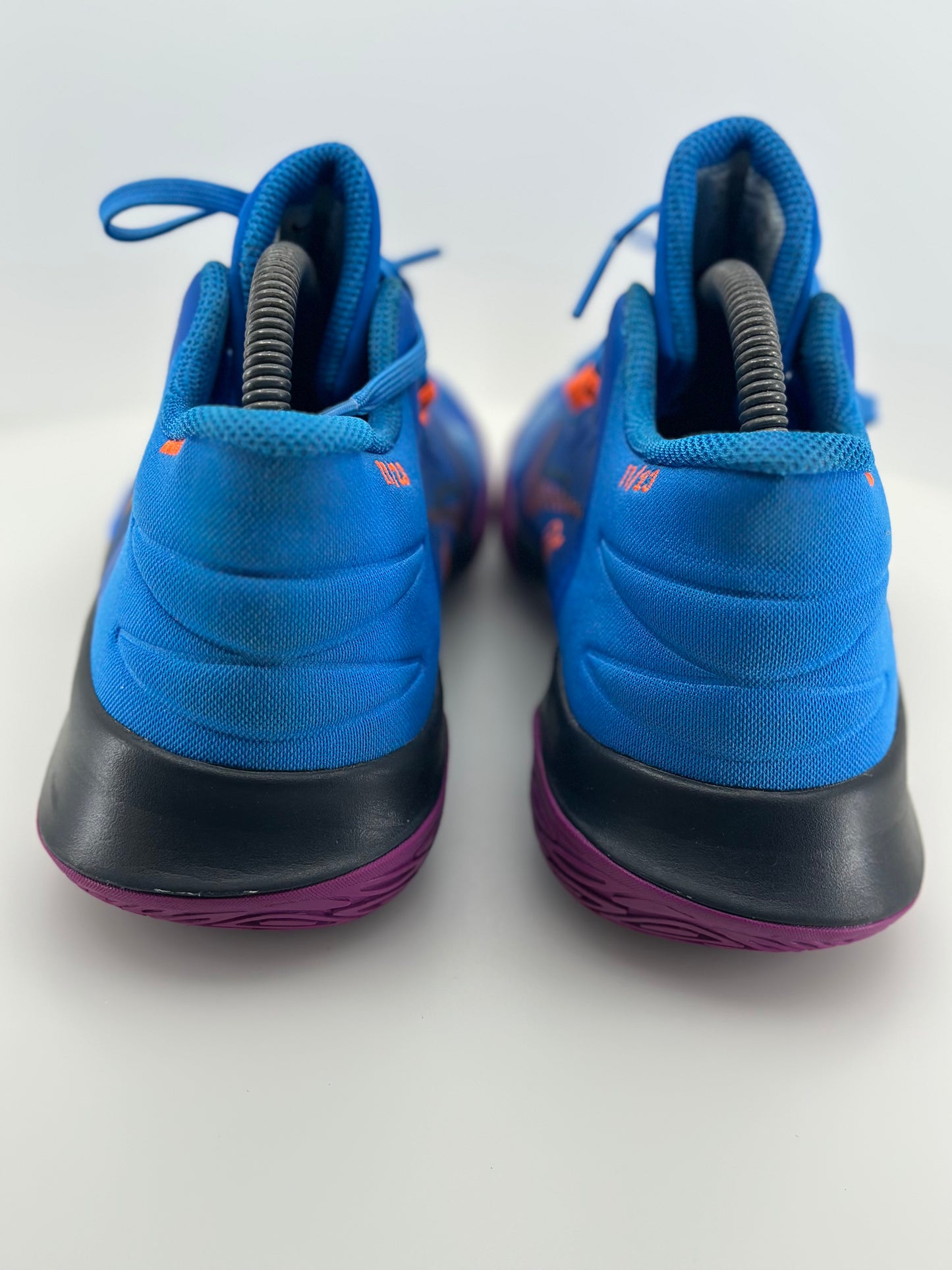 Kyrie Flytrap 5 Grade School 'Light Photo Blue Red Plum Size: 6.5Y