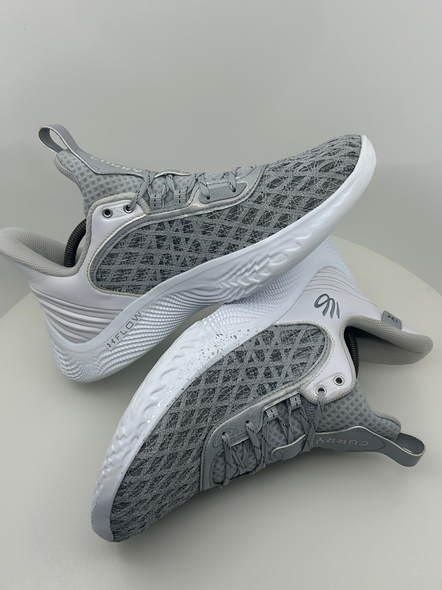 Under Armour Curry Flow 9 Team 'White Mod Grey' Size: Mens 11.5