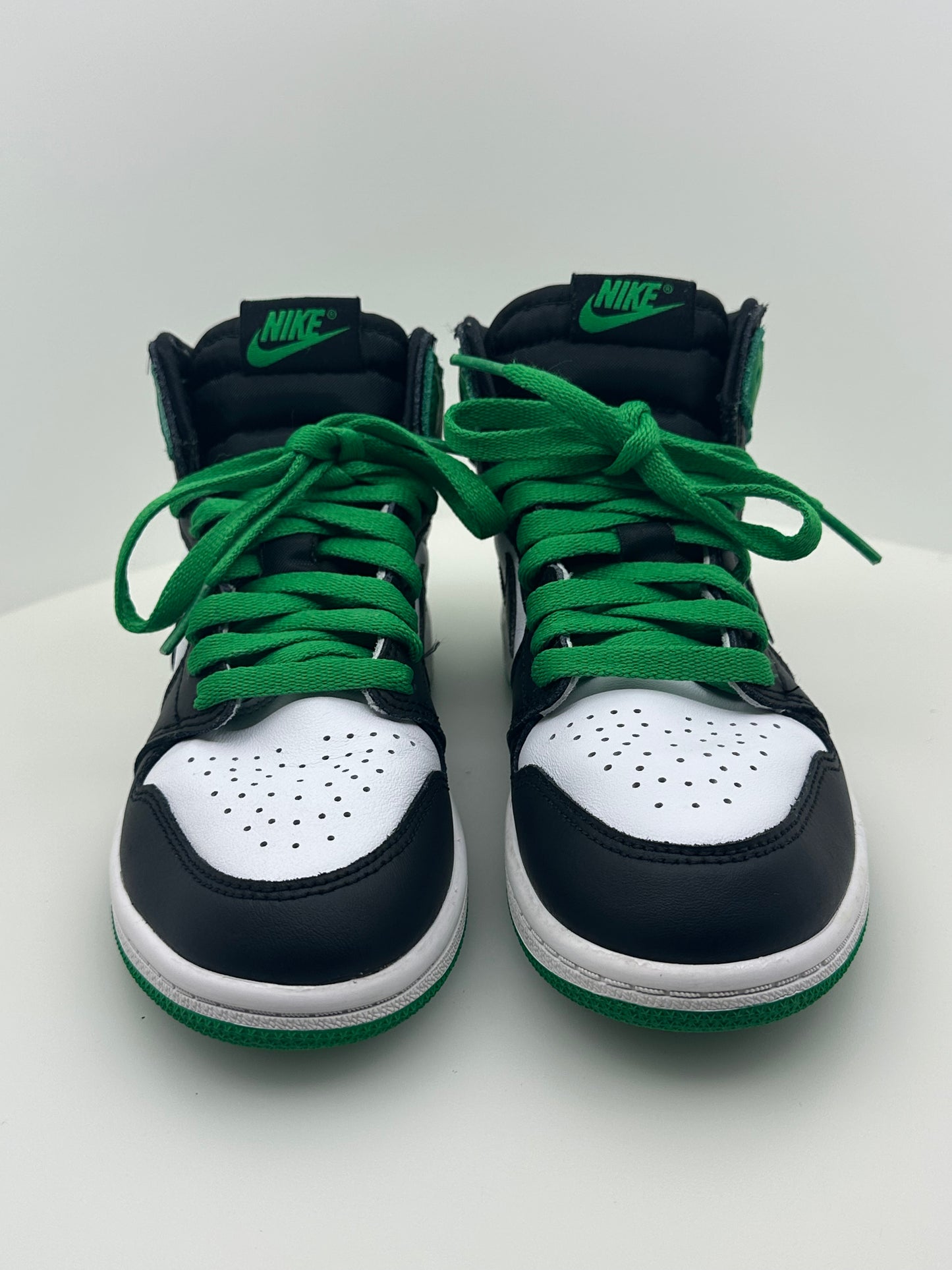 Jordan 1 Retro High OG Lucky Green Size: 2Y Preschool (Children aged 1 year-3years)