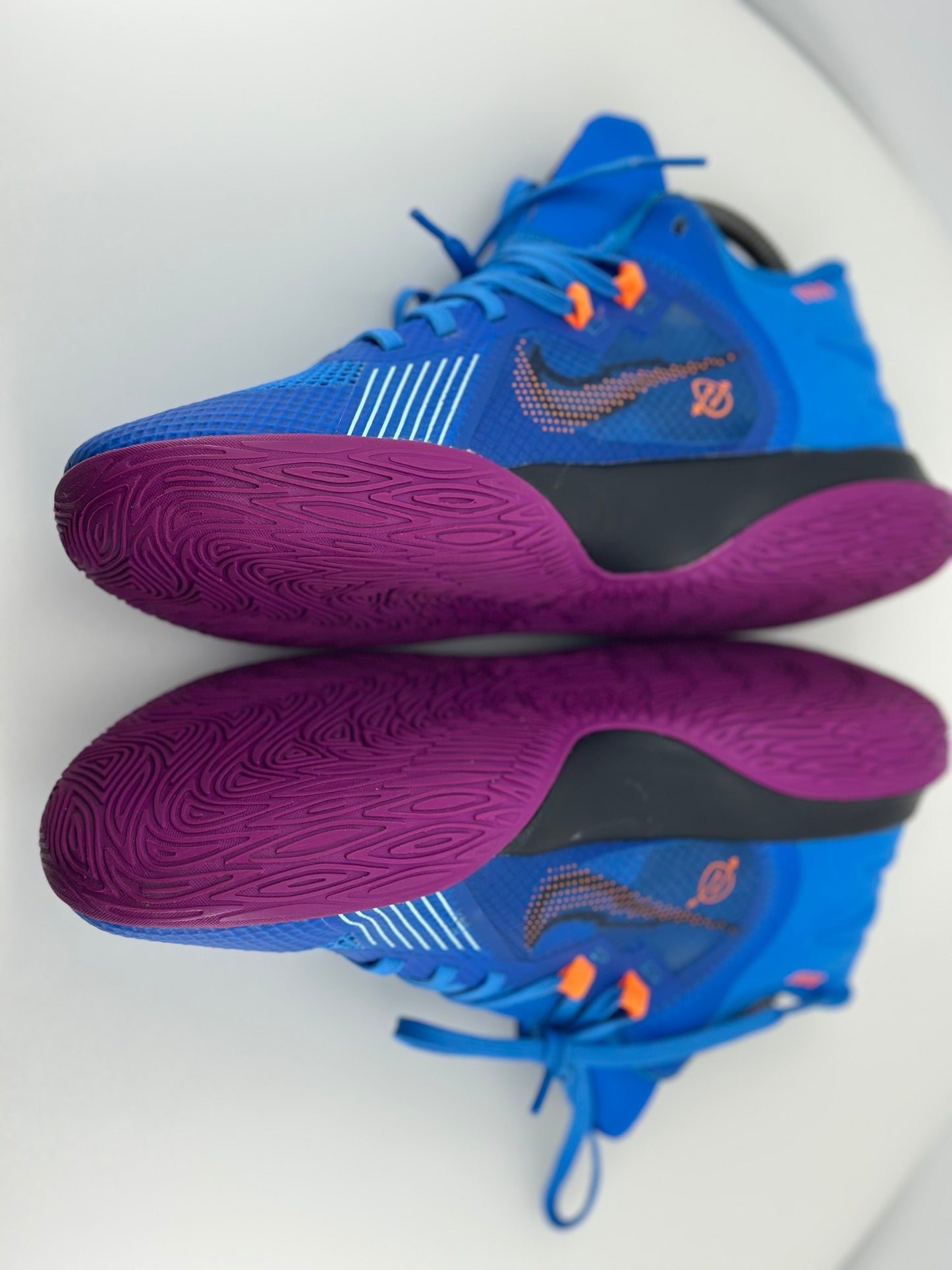 Kyrie Flytrap 5 Grade School 'Light Photo Blue Red Plum Size: 6.5Y