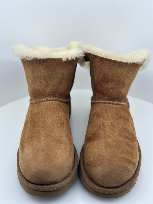 UGG Mini Bailey Bow II Boot Women's Size 6