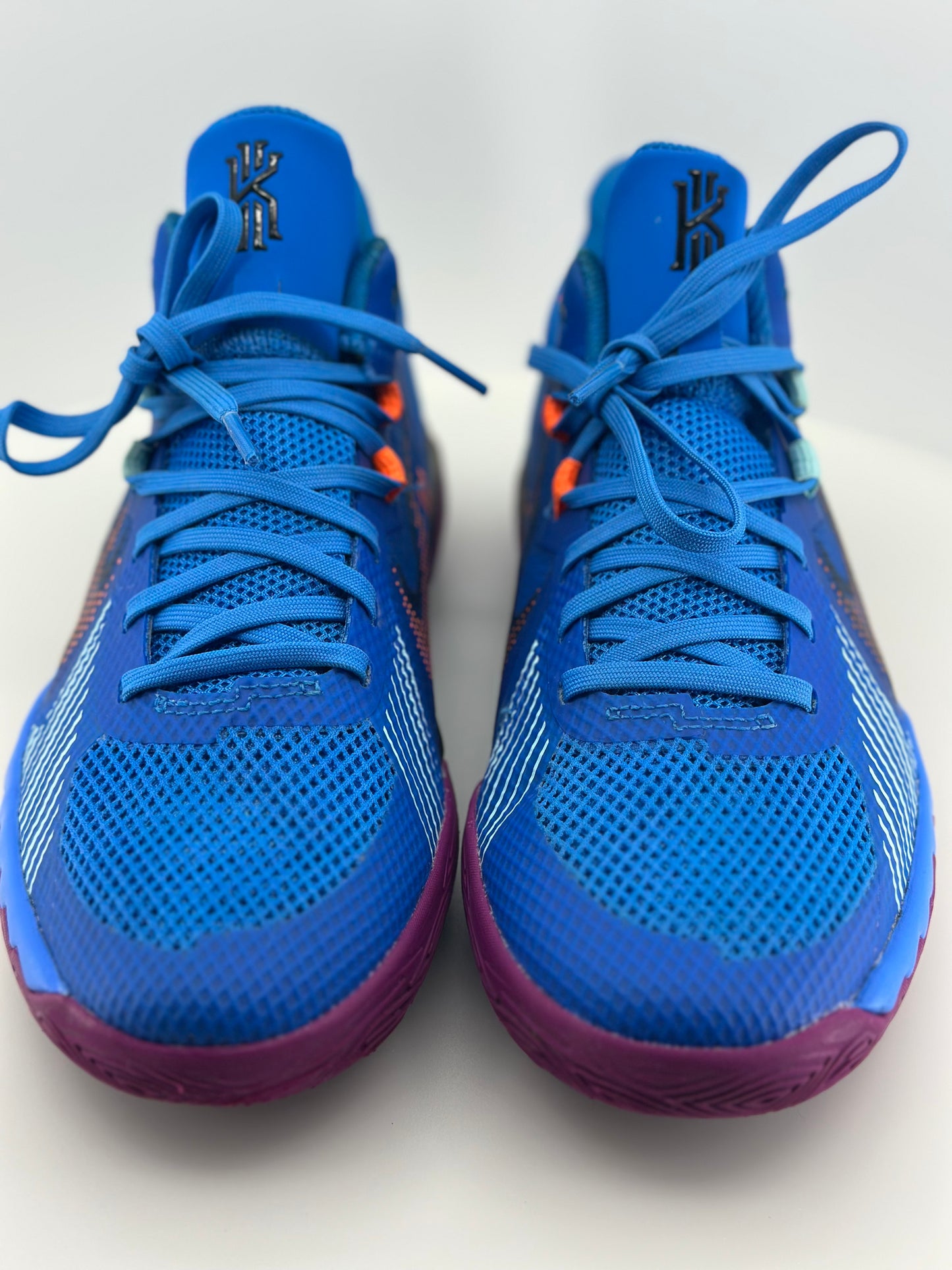 Kyrie Flytrap 5 Grade School 'Light Photo Blue Red Plum Size: 6.5Y
